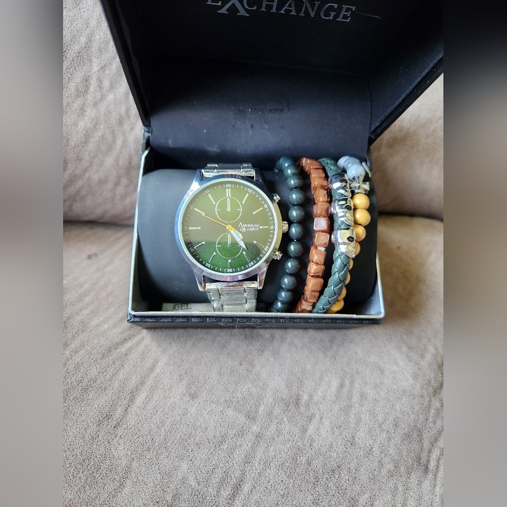 American Exchange Mens Watch And Bracelet Set New Green Black Silver